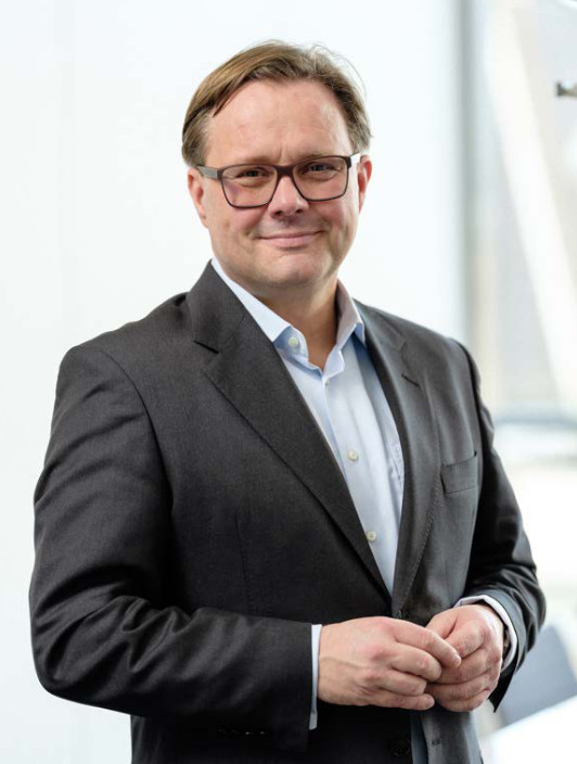 Portraitfoto von Björn Gehde
